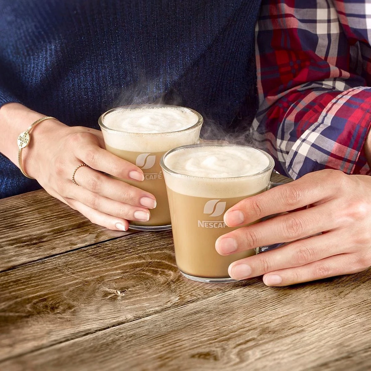 Nescafé Gold Hazelnoot Latte Oploskoffie - 6 Doosjes à 8 Zakjes 6 Nescafé Gold Hazelnoot Latte Oploskoffie - 6 Doosjes à 8 Zakjes - Afbeelding 4