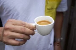 Vietnamese Dark Roast Koffiebonen 500g | 20% Arabica - 80% Robusta | DAM Koffie 10 Vietnamese Dark Roast Koffiebonen 500g | 20% Arabica - 80% Robusta | DAM Koffie -Koffie Apparatuur 1200x800 2