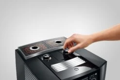 JURA J8 Twin Diamond Black (EA) Met €78 Gratis Koffie En Glazen Melkhouder En 2+1 Jaar Extra Garantie -Koffie Apparatuur Jura J8 Twin Diamond Black maalgraad