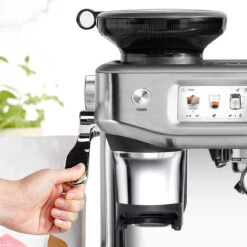 Sage Barista Touch Impress Black Stainless Met €49 Gratis Koffie En Barista Pack T.w.v. €169 -Koffie Apparatuur Sage Barista Touch Impress puck systeem 7e4abd6c 7756 4557 ac23 57ad5d1af9a0