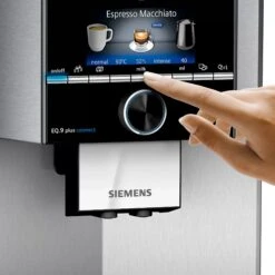 Siemens EQ.9 Plus Connect S500 - Edelstaal - TI9553X1RW Met €49 Gratis Koffie -Koffie Apparatuur Siemens EQ.9 plus connect s500 TI9553X1RW display