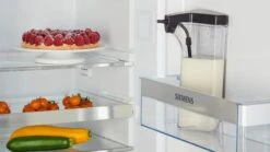 Siemens EQ.900 - RVS - TQ905R03 Met €49 Gratis Koffie -Koffie Apparatuur siemens eq900 TQ905R03 melkreservoir koelkast